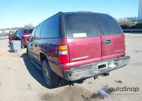 2003 Chevrolet Suburban 1500 Ls z USA, uszkodzony, nr VIN 1GNEC16Z13J131176